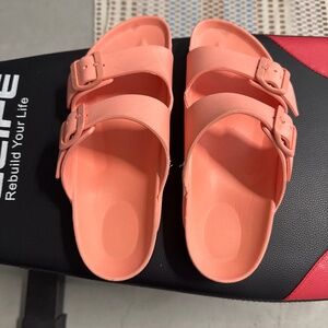 Birkenstock Arizona Essentials size 38